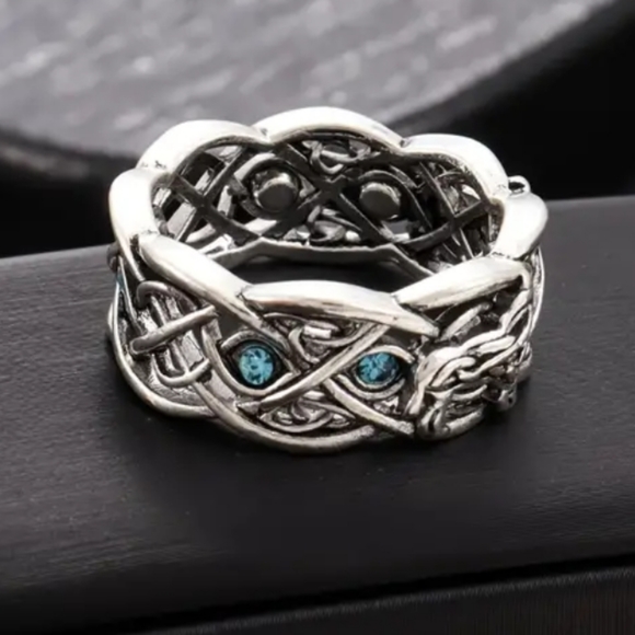 Celtic Blue Rhinestone Ring Wolf Pattern Double Wolf Rhinestone NWT - Picture 3 of 12